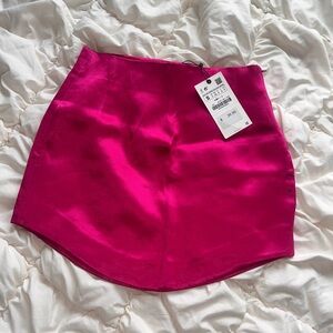 Vibrant Pink silk Mini Skirt Zara